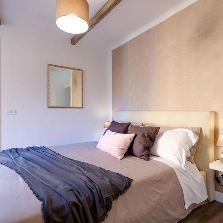 Domus De Fiori Apartment Рим Екстериор снимка