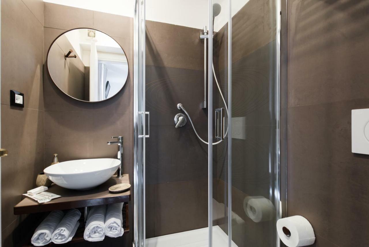 Domus De Fiori Apartment Рим Екстериор снимка