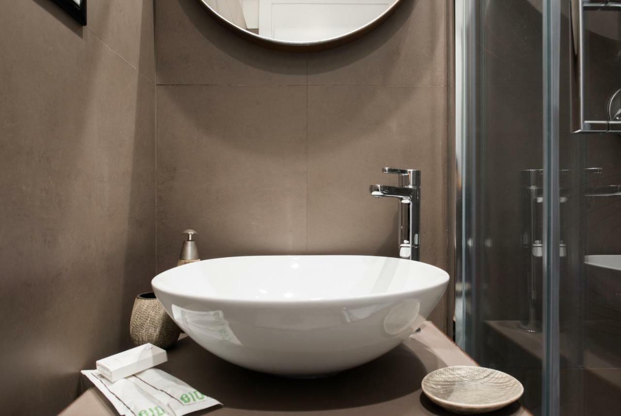 Domus De Fiori Apartment Рим Екстериор снимка