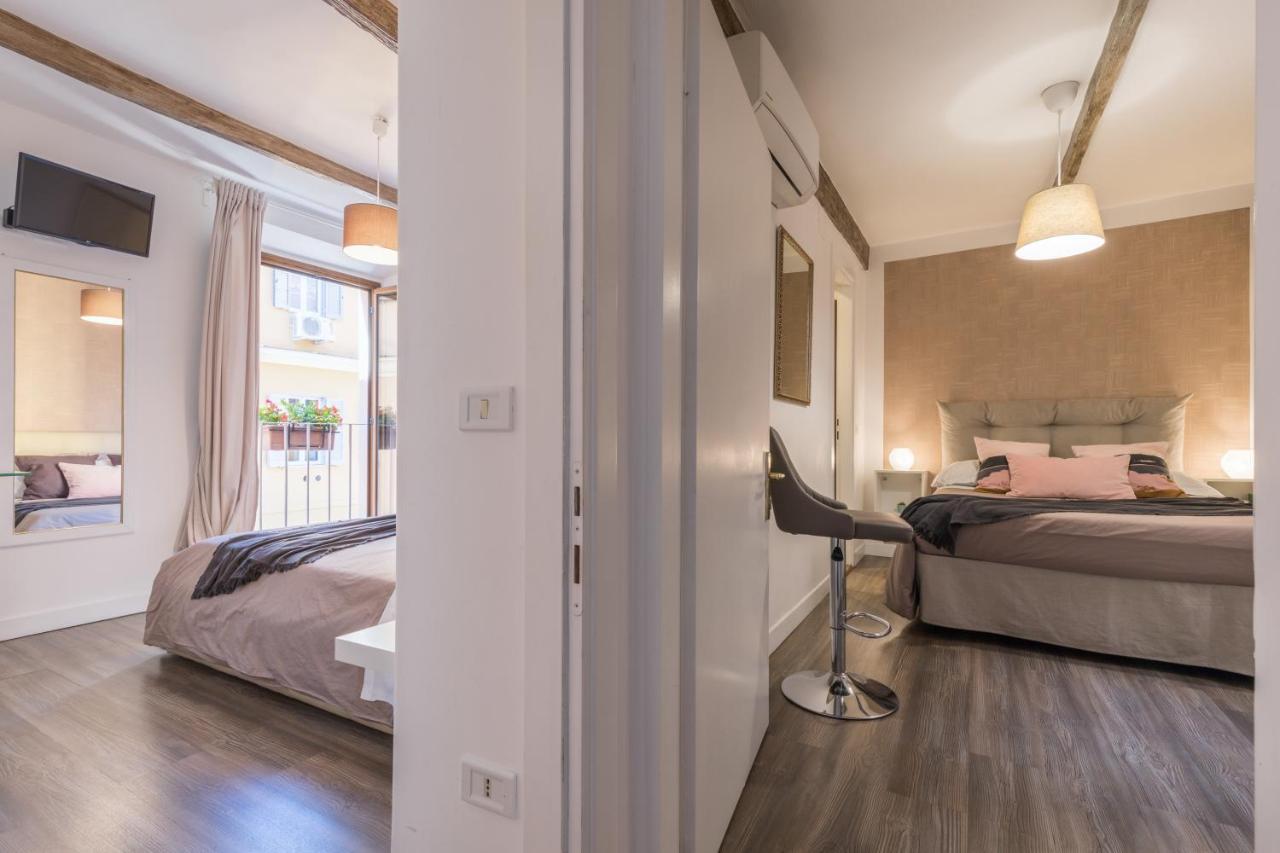 Domus De Fiori Apartment Рим Екстериор снимка