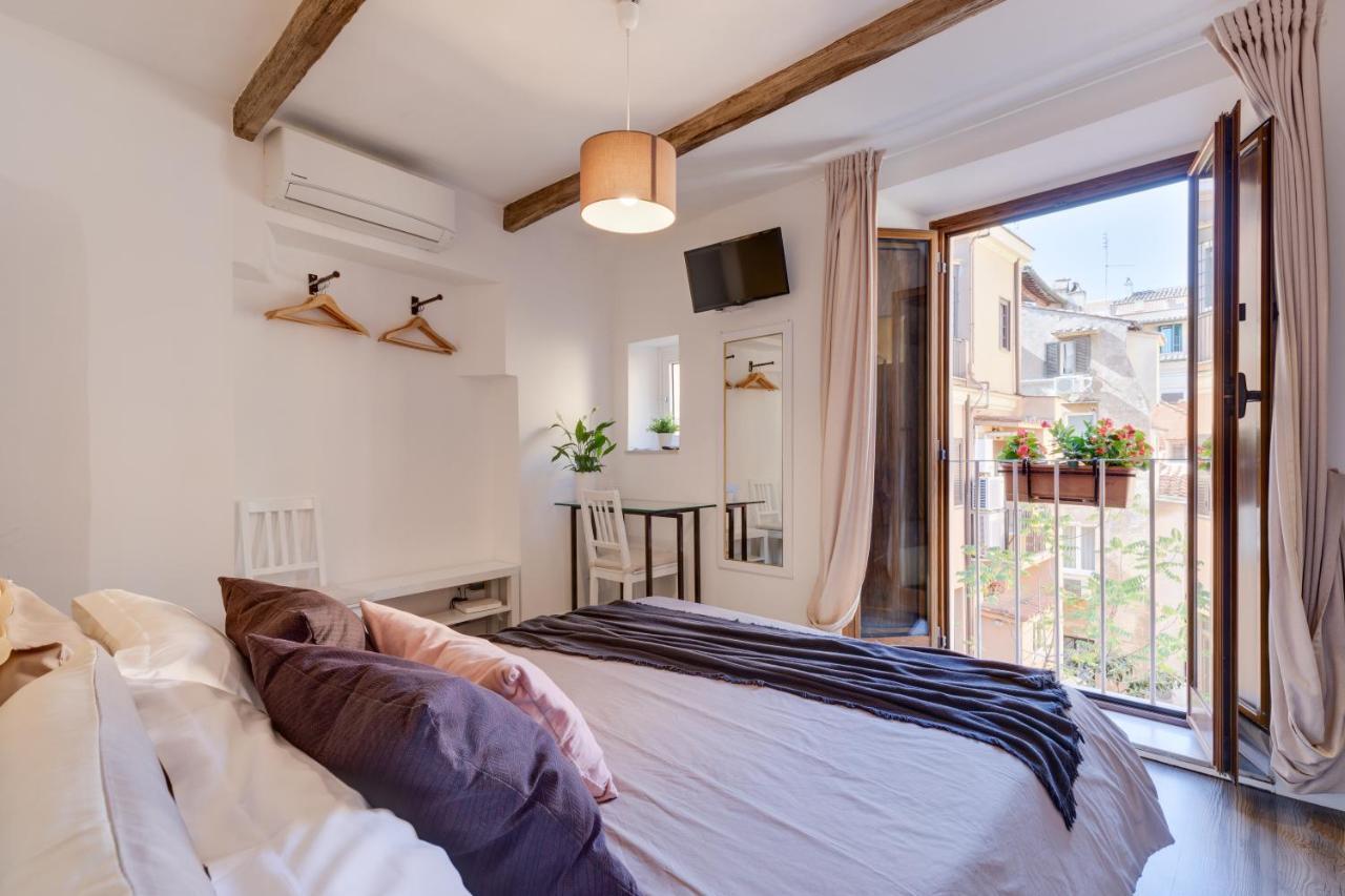 Domus De Fiori Apartment Рим Екстериор снимка