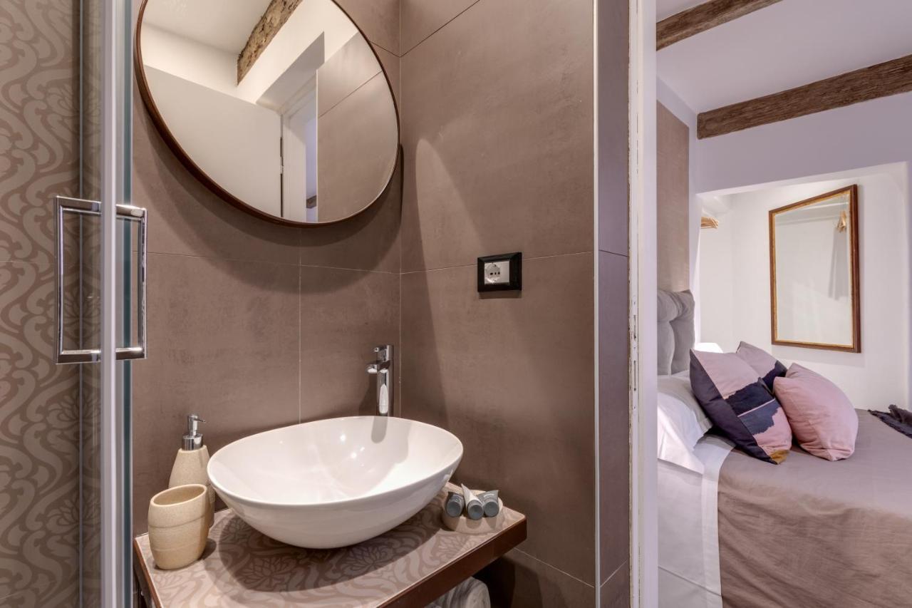 Domus De Fiori Apartment Рим Екстериор снимка